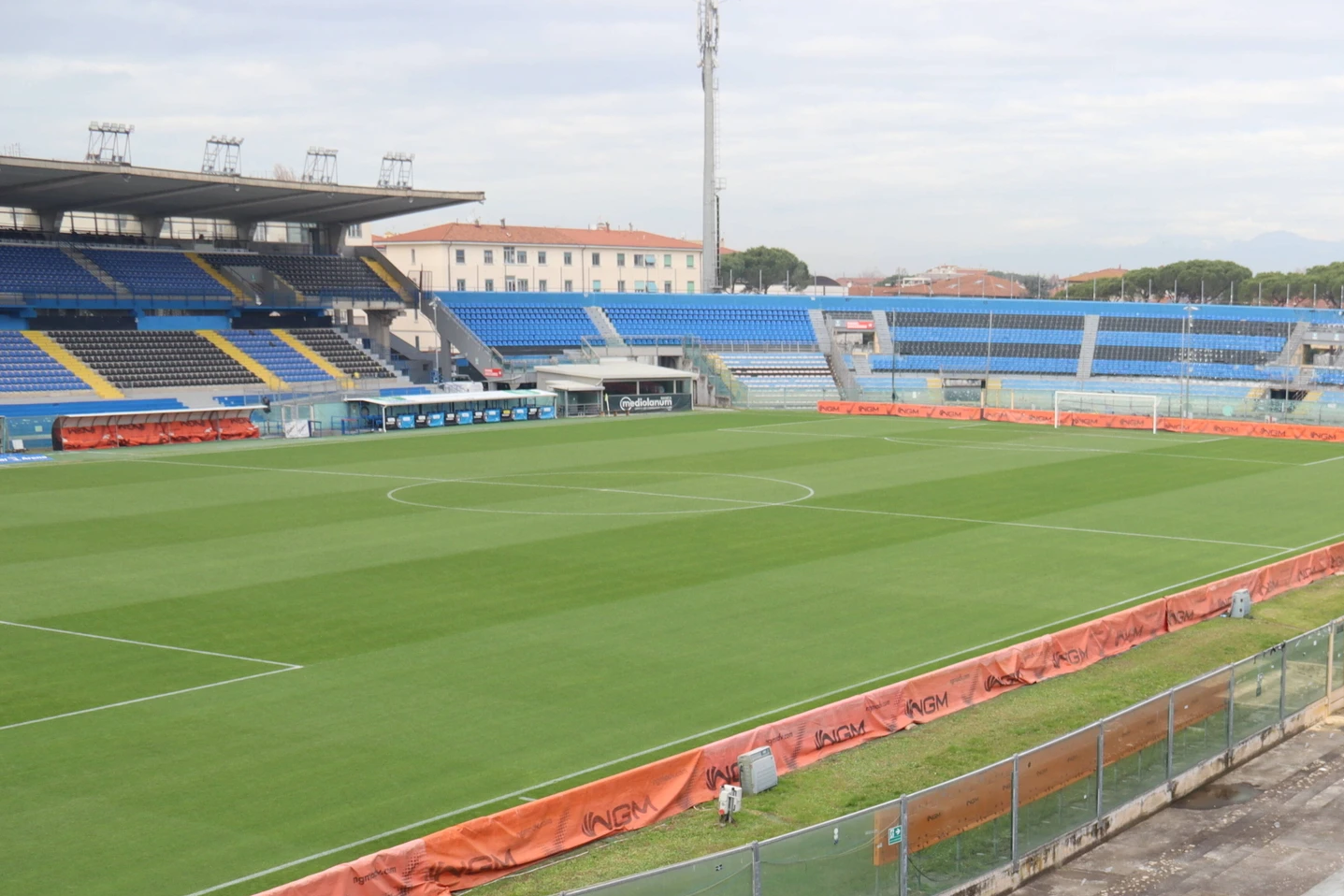 Parma v Como Quote Scommesse, image size:1437x958